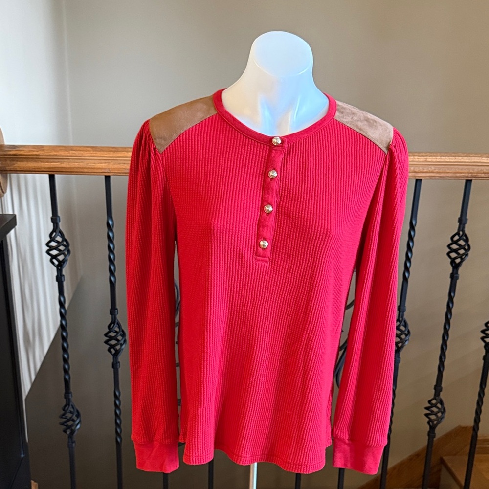 Tommy Hilfiger top
